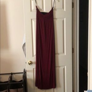 Maroon sleeveless open back maxi dress